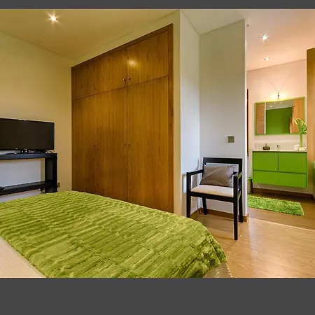 Quinta De Remoaes * Melgaço