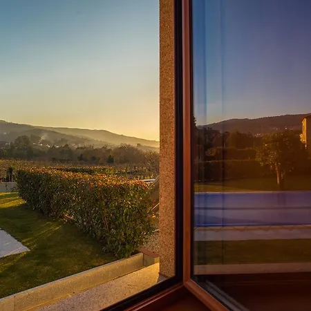 Quinta De Remoaes * Melgaço